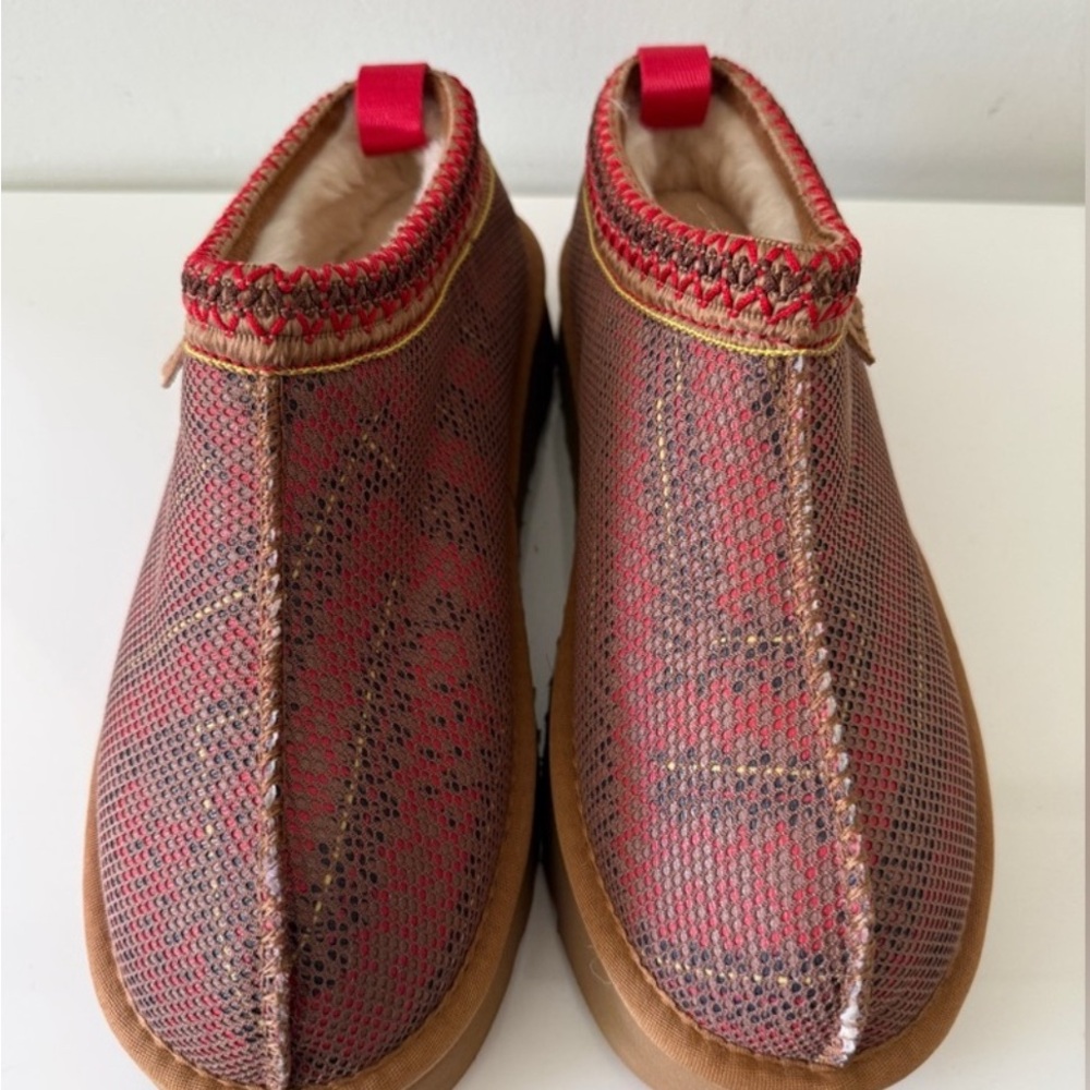 UGG Red and Brown Women's Slippers